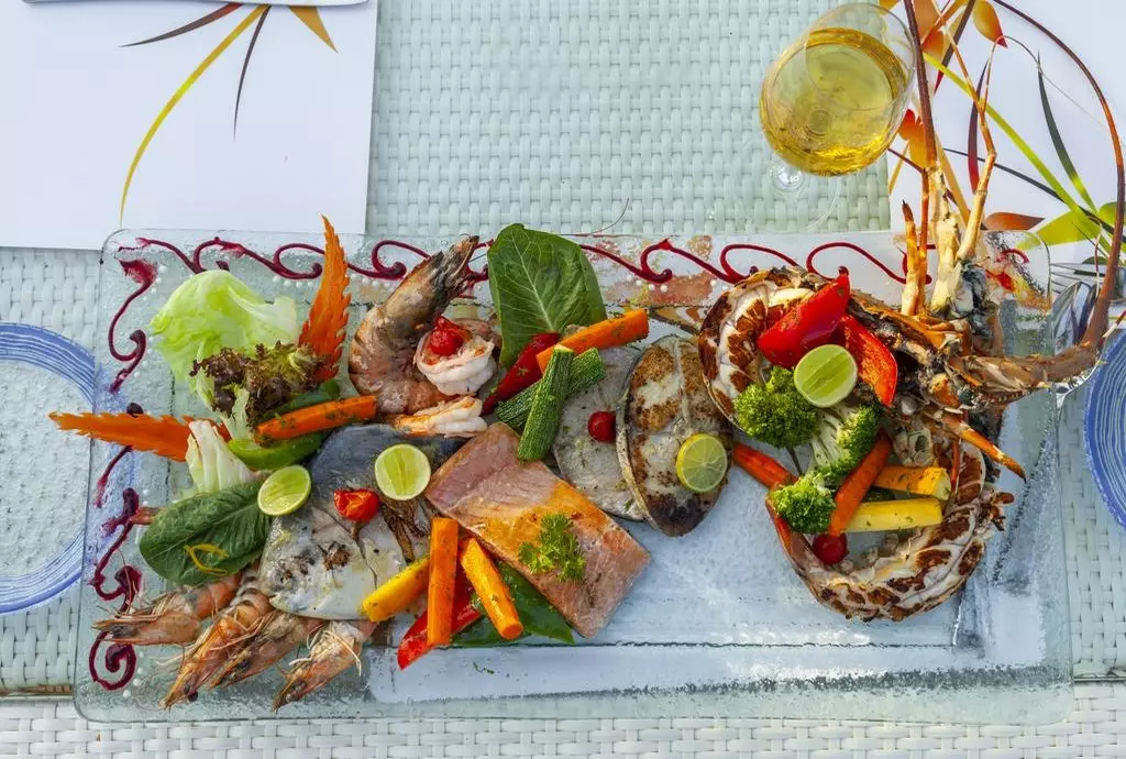 HOTEL caravela resort GOA_shabavizparvaz_08.jpg